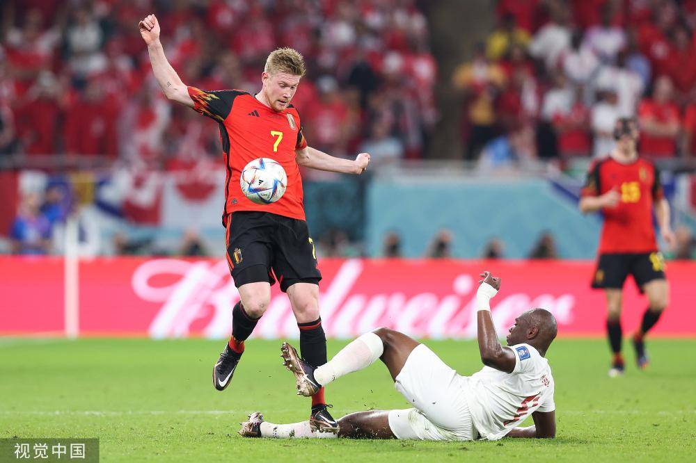 开云体育2026-比利时碾压巴西，库尔图瓦刷新纪录