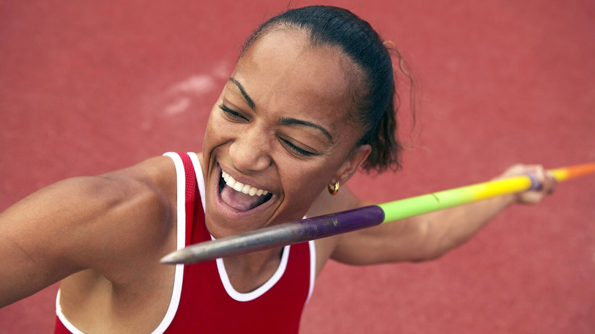 波兰粉碎卡塔尔，库尔图瓦如何用双手改写欧洲足球版图