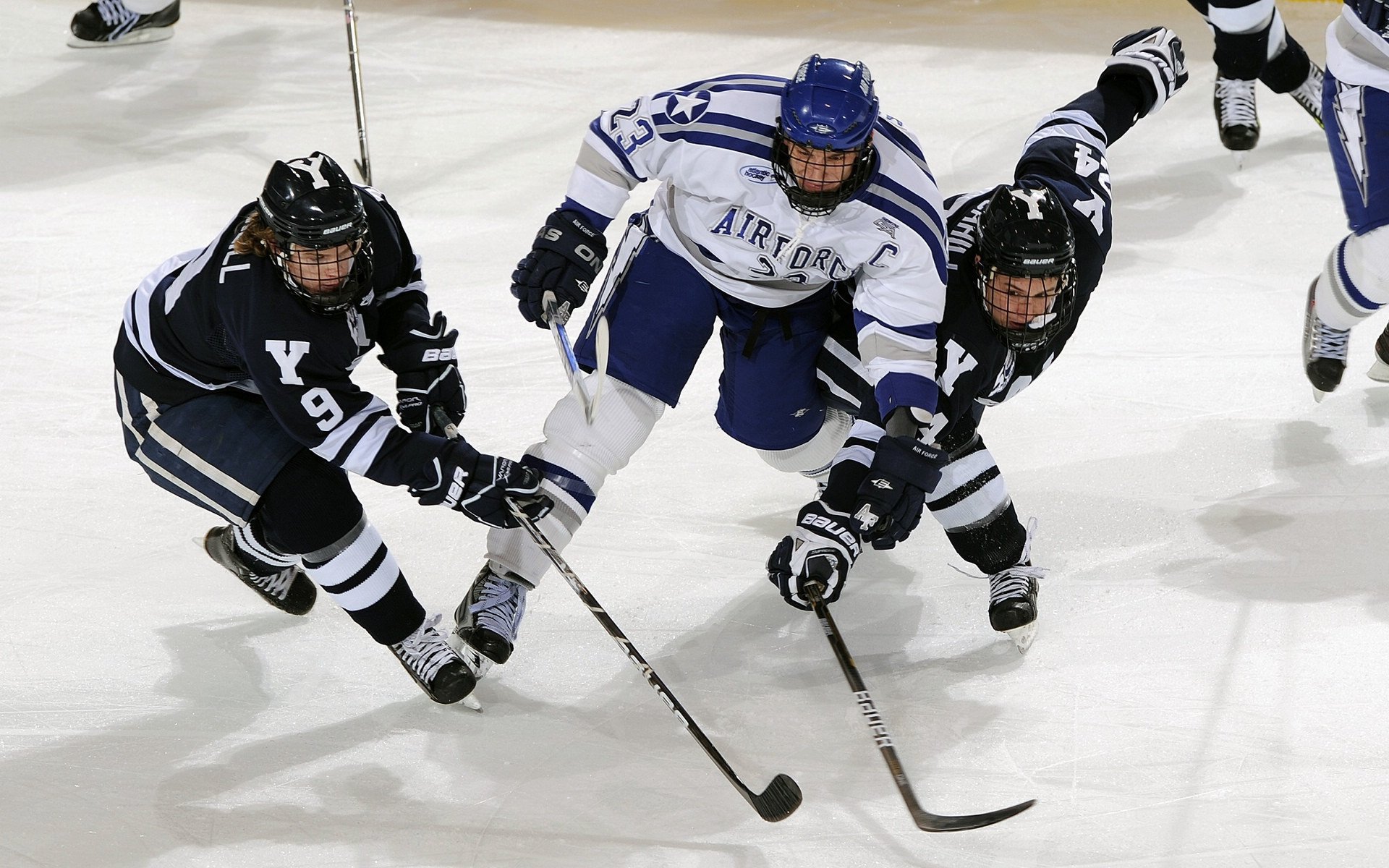 丹麦狂胜加纳，阿坎吉成为关键先生，一粒进球如何改变一支球队的命运？